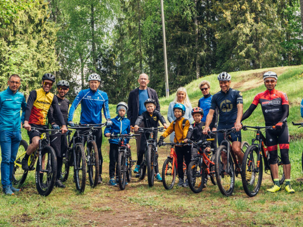 Tehvandi Spordikeskuses avati uudne maastikurattarada